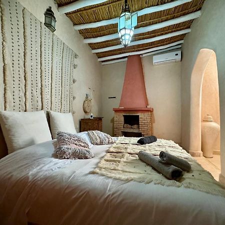 Hotel Jenny Lynn Tazrou Exteriér fotografie