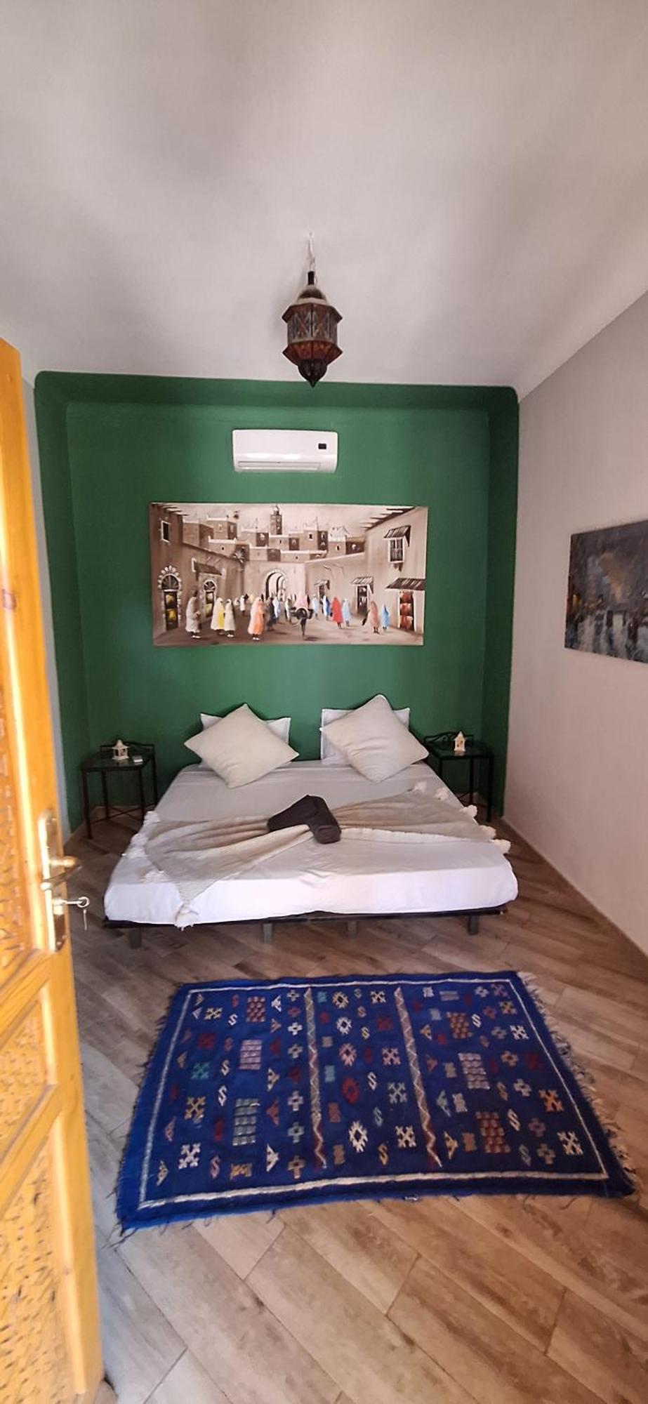 Hotel Jenny Lynn Tazrou Exteriér fotografie