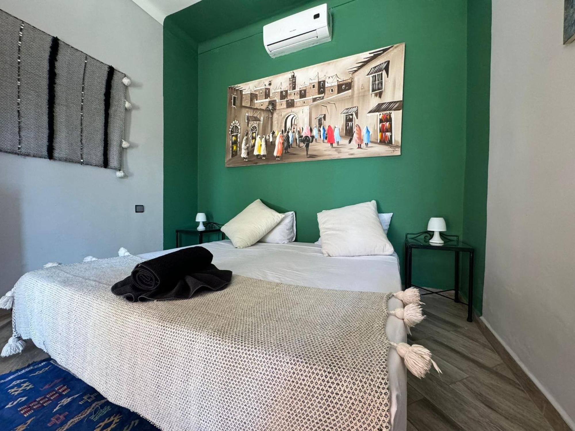 Hotel Jenny Lynn Tazrou Exteriér fotografie